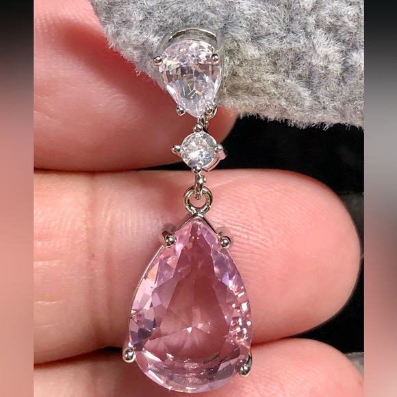 🦋 pretty drop earring gorgeous CZ ZIRCON women wedding anniversary Pear - Picture 11 of 13